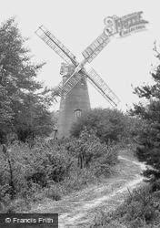 The Windmill 1925, Ewhurst