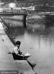 Boy By The Canal 1929, Exeter