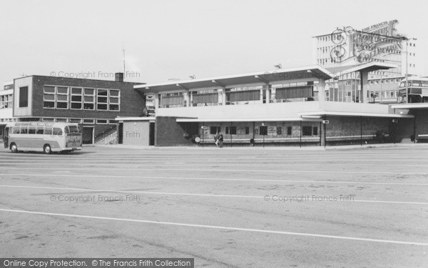 Photo of Exeter, Bus And Coach Station c.1965