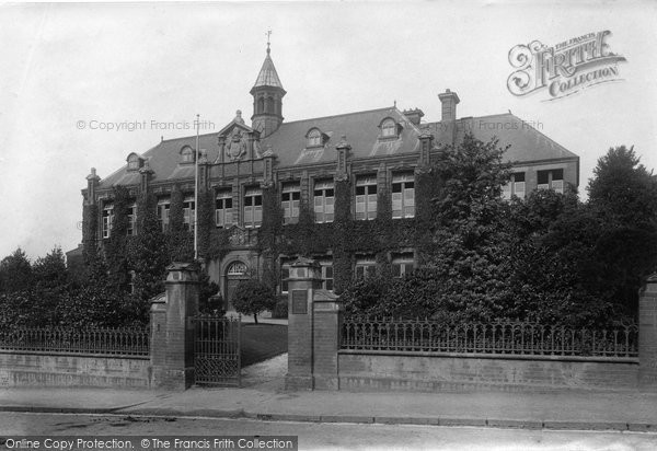 Photo of Exeter, Episcopal Modern School 1912