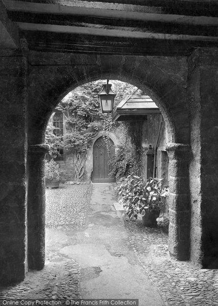Photo of Exeter, Gatehouse 1924