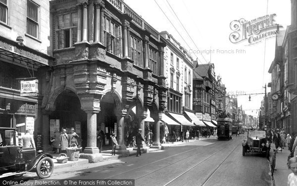 Photo of Exeter, High Street And The Guildhall 1929
