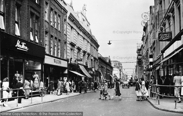 Photo of Exeter, Queen Street c.1950