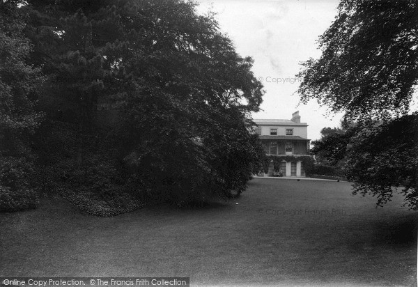 Photo of Exeter, Rougemont Castle Gardens 1912