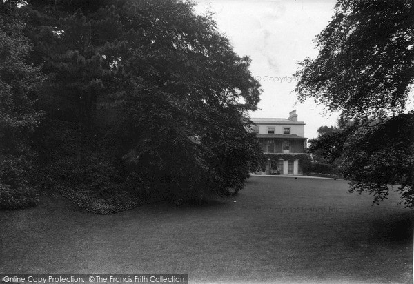 Photo of Exeter, Rougemont Castle Gardens 1912