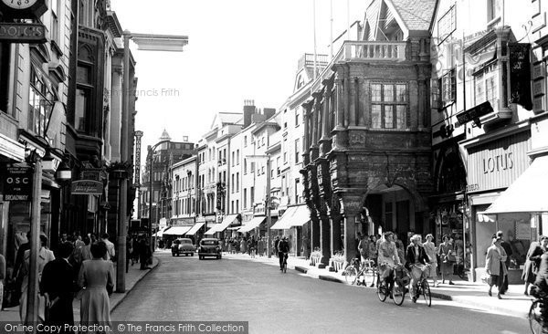 Photo of Exeter, The Guildhall c.1955