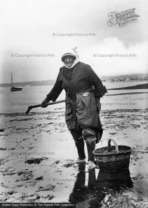 Photo of Exmouth, A Cockle Woman 1906