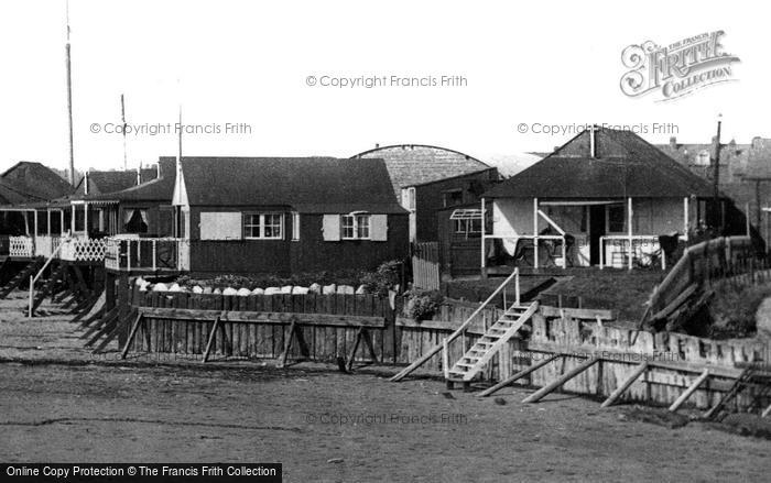 Photo of Exmouth, Beach Bungalows 1906