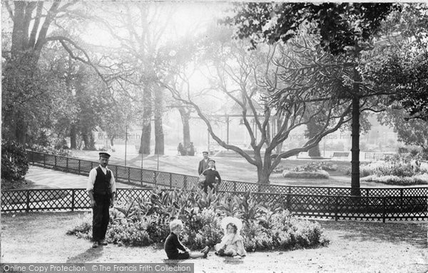 Exmouth, Esplanade Gardens 1906