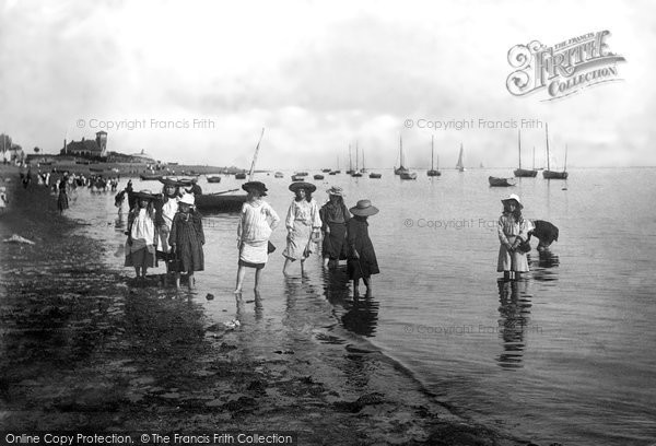 Photo of Exmouth, The Sands 1906