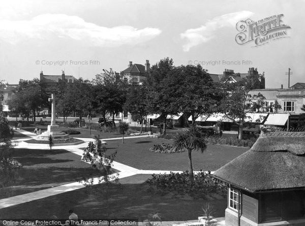 Photo of Exmouth, The Strand Gardens 1938