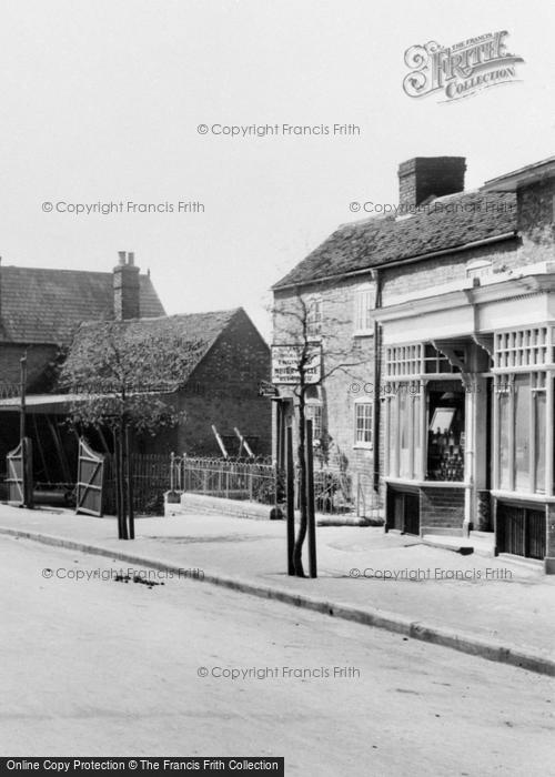 Photo of Eynsford, The Engine And Motorcycle Repair Shop 1905