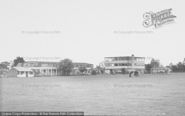 Photo of Eynsham, Bartholomew's School c.1960