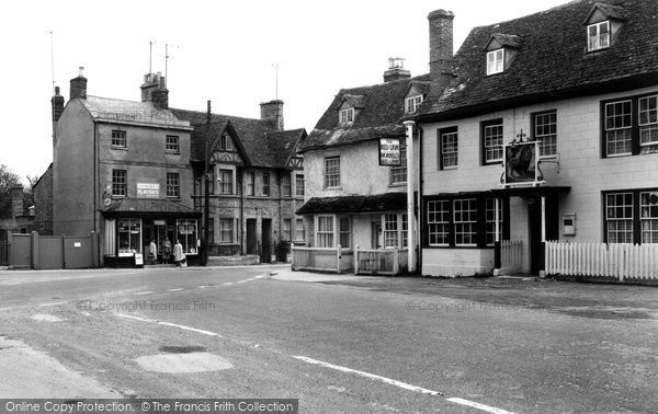Photo of Eynsham, High Street c.1965