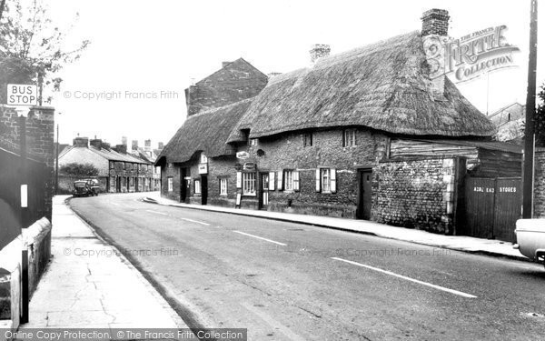 Photo of Eynsham, The Village c.1965
