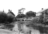 River Coln c.1948, Fairford