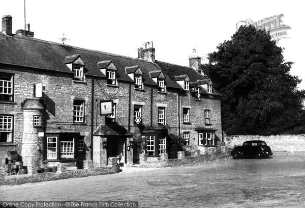 Photo of Fairford, The Bull Inn 1948