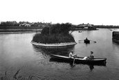 The Lake 1923, Fairhaven