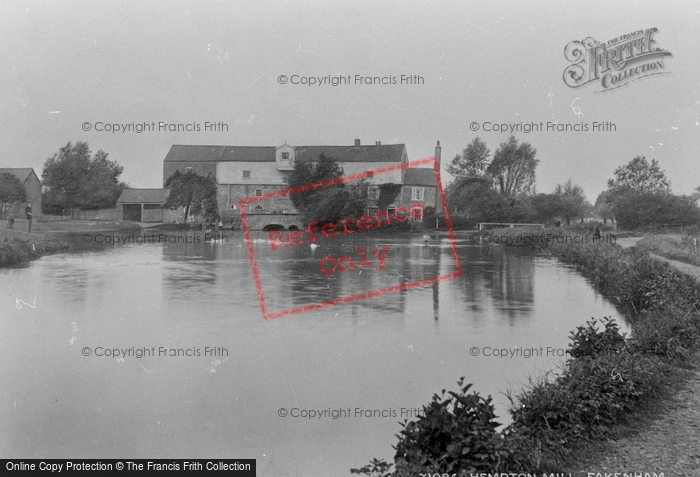 Photo of Fakenham, Hempton (Goggs') Mill 1921