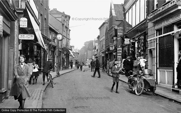 Photo of Fakenham, Norwich Street 1921