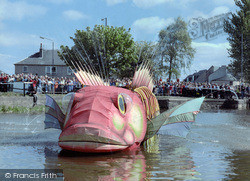 The Canal Reopening 2001, Falkirk