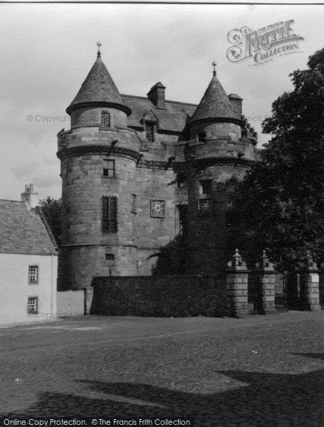 Photo of Falkland, Palace 1953