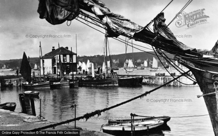 Photo of Falmouth, Custom House Quay c.1923