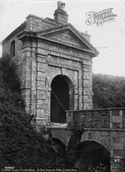 Photo of Falmouth, Pendennis Castle Entrance 1910