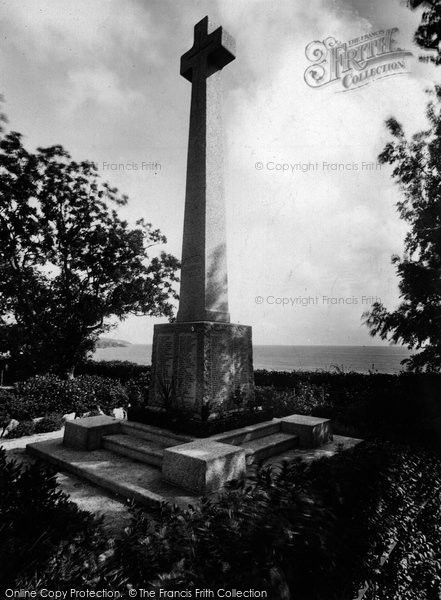 Photo of Falmouth, War Memorial 1924