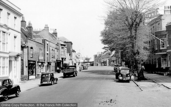 Photo of Fareham, High Street c.1950