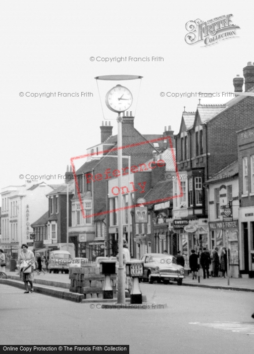 Photo of Fareham, The Clock, West Street c.1965