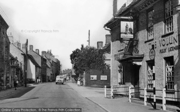 Photo of Faringdon, Gloucester Street c.1955 - Francis Frith