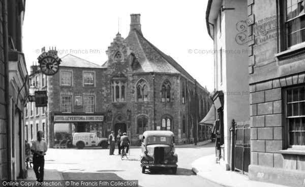 Photo of Faringdon, The Corn Market c.1950