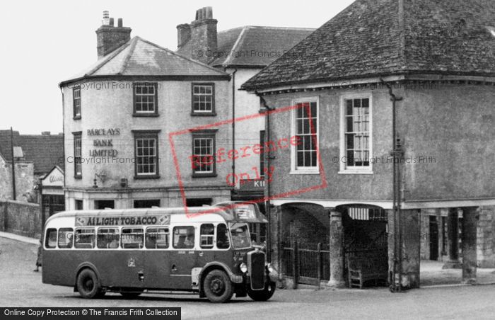 Photo of Faringdon, The Square c.1955