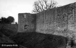 Castle 1951, Farleigh Hungerford