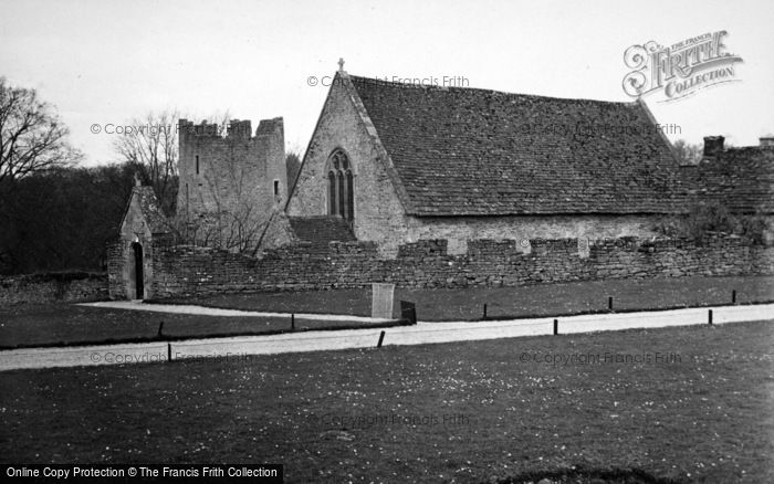 Photo of Farleigh Hungerford, Castle Chapel 1951