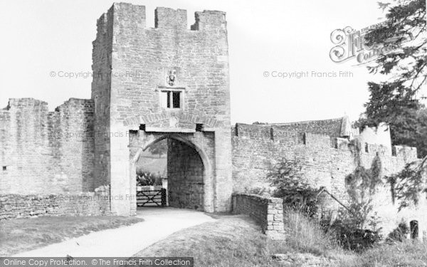Photo of Farleigh Hungerford, The Castle Gateway c.1955