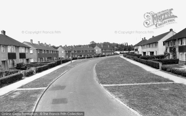 Photo of Farnborough, Blackthorne Crescent c.1960