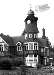 Clock Tower c.1965, Farnborough