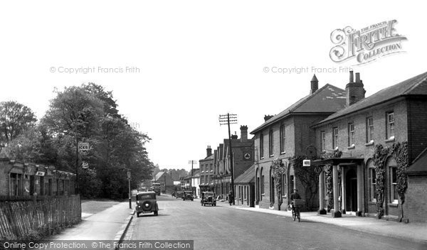 Photo of Farnborough, Farnborough Road 1935