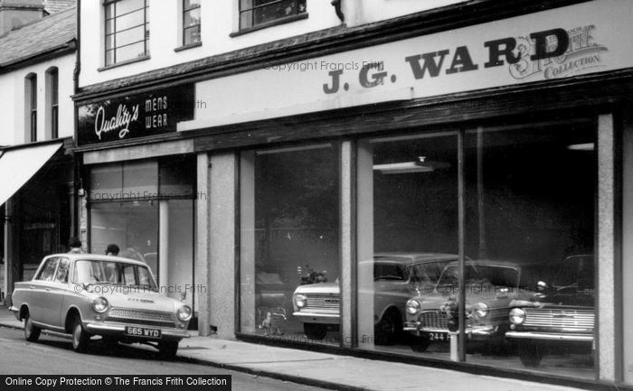 Photo of Farnborough, J. G. Ward Car Sales, Lynchford Road c.1965