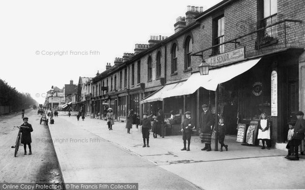 Photo of Farnborough, Lynchford Road 1905