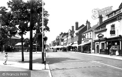 Lynchford Road 1936, Farnborough