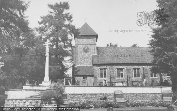 Photo of Farnborough, Parish Church Of St Giles c.1965