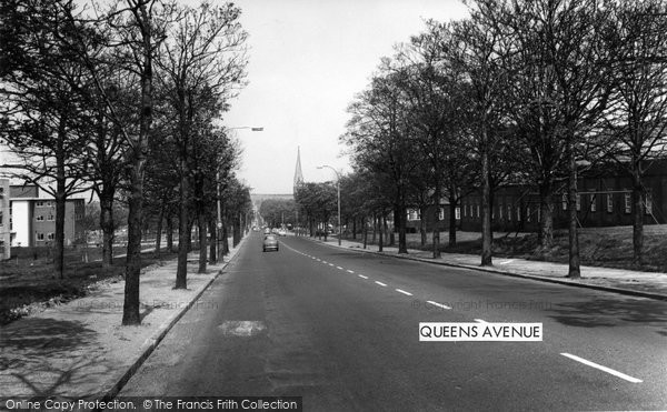 Photo of Farnborough, Queen's Avenue c.1965