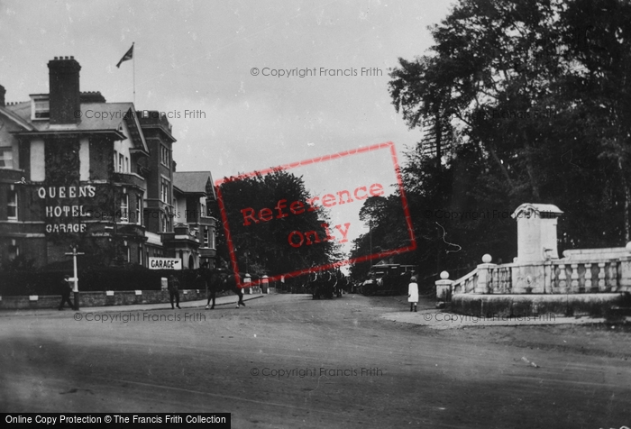 Photo of Farnborough, Queen's Hotel 1919