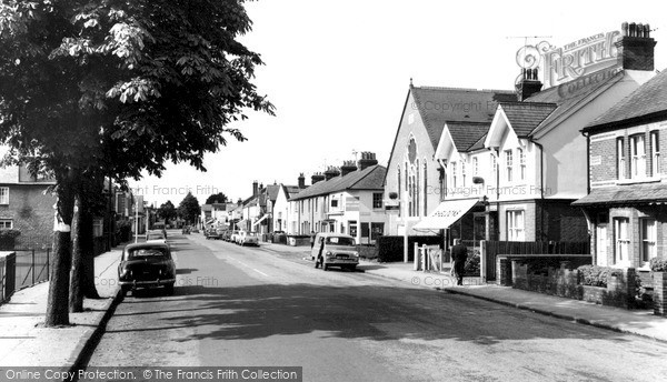 Photo of Farnborough, Queens Road c.1965
