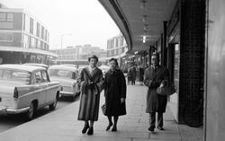 Queensmead Shopping Centre, Shoppers 1962, Farnborough