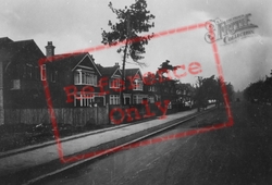 Reading Road 1924, Farnborough