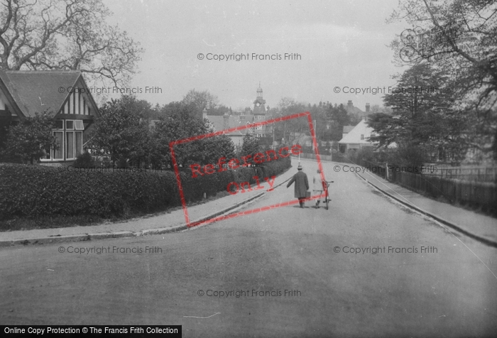 Photo of Farnborough, Salisbury Road 1927